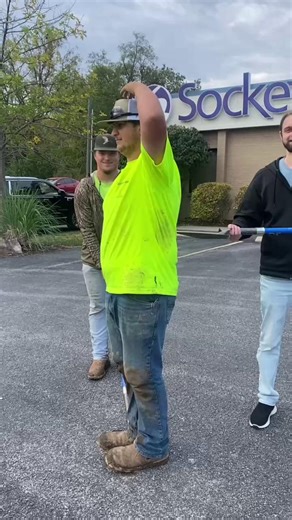 1.1K views · 22 reactions | POV: your Socket installer twirling to your door to bring you fiber fast internet⚡ | Socket Fiber | Facebook