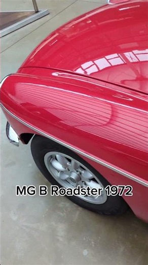 1972 MG B Roadster 🇬🇧#MGB #ClassicCars #Roadster #BritishCars #VintageCars