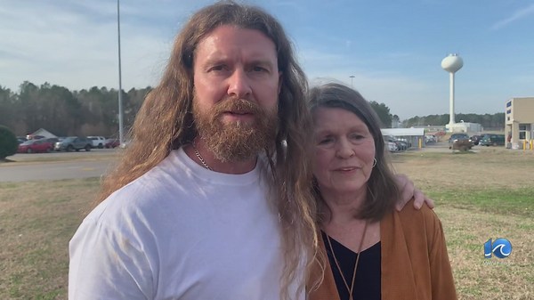 Dustin Turner reunites with family after 31 years in prison for Virginia Beach crime