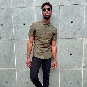 5.6K views · 43 reactions | 拾 It’s #SocialMediaDay and we’re celebrating the only way we know how: with you! Keep sharing + #ExpressYou. | Express | Facebook