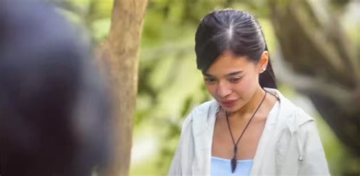 I dont really know what's happening to the story now as im a week behind again! but you just know this scene is inspired writing and brilliant acting married so well.Nakakakilig pa din kahit ulit ulitin huhuhu