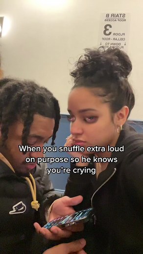 😭