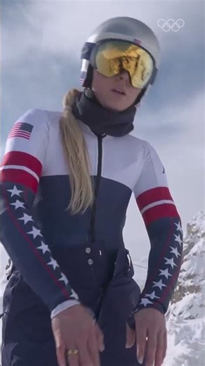 Lindsey Vonn visualises course ahead of Downhill training 💭 #MilanoCortina2026