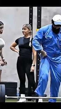 anatoly gym bodybuilding pranks 😂💪#anatoly #gymprank #bodybuilding #anatolyprank