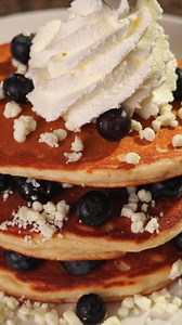 Start the week off right. Breakfast, brunch, lunch, and handcrafted cocktails await. | Another Broken Egg Cafe