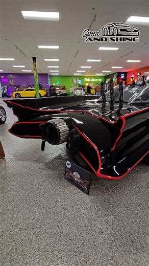 Another bucket list car, and this is a nice one. #classiccarshow #carspotting #batman #batmobile #classiccarsworld #carswithoutlimits #customcars #barriscars #kustomkulture #kustomcars ##tvcars #carvideos #automotive #carporn | Speed and Shine