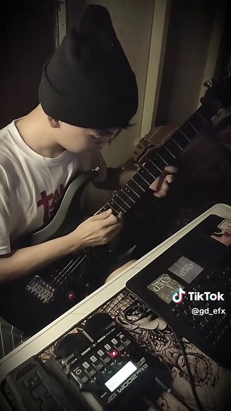 SLAPSHOCK - LUHA: Exploring Guitar Presets