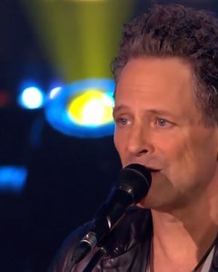 9.1M views · 215K reactions | Stevie Nicks and Lindsey Buckingham perform a soulful rendition of “Never Going Back Again”  | AXS TV | Facebook