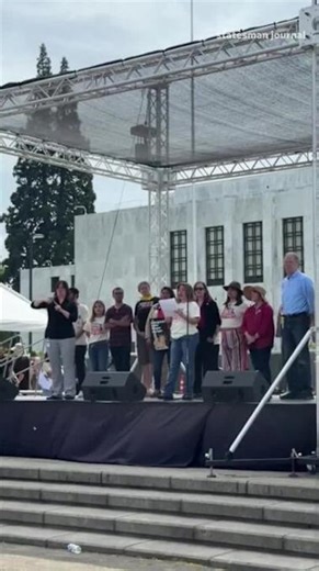 Hear Rep. Lesly Munoz speak at Salem International Workers' Day rally