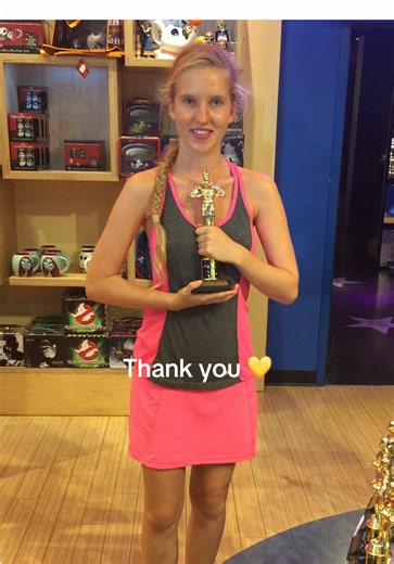 One last post for the #oscarspostcontest before I continue with my manner videos ❤️ Who loves the #oscars ? I personally only watch the highlights afterwards. Speaking of manners, who else misses the time when actors dressed nicely and gave speeches with class? Some still do (a small percentage). And while I agree that Hollywood has progressed in terms of women’s rights and safety and racial equality, I wish the eloquence and manners have stayed! Who else agrees with me? @The Oscars #academyawar