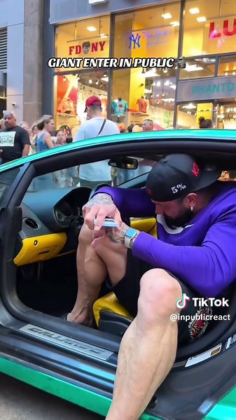 GIANT WALK IN PUBLIC AND ENTER IN CARS 🤯