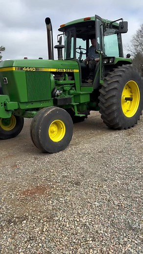#johndeere #johndeere4440straightpipe #dieselpower | John Deere
