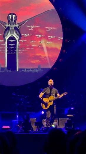 Just a little taste of what the Brit Floyd experience feels like. 🖤 | Brit Floyd - The Pink Floyd Tribute Show
