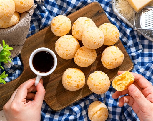 Brazilian Cheese Bread (Pao de Queijo) Recipe | SideChef