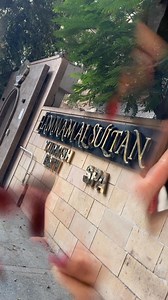 Feel every muscle unwind, the tension dissolve, and your mind recharge with our signature massage experience👑 Benefits you’ll feel immediately: – Relaxed, tension-free muscles – Improved blood circulation – Renewed energy and calm mind تجربة مساج مميزة من حمام السلطان تجمع بين تخفيف توتر العضلات، تنشيط الدورة الدموية، وتجديد الطاقة الذهنية والجسدية بالكامل 🤍🤍 التواصل والحجز من خلال الارقام التالية :0225222210 – 0225222202 أو من خلال الواتساب: https://wa.me/message/UEOWB4ZXPDIXL1?src=qr او ابع