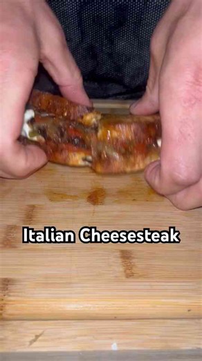 Italian Philly cheesesteak! Super easy to make 🤤 recipe 👇#shorts #cheesesteak