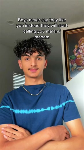 When a Guy Calls You 'Ma'am/Madam' - What Does It Mean?