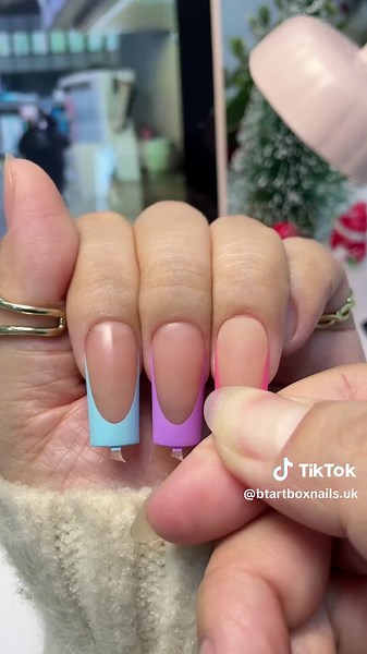 Creative Nail Art Ideas: Embrace Multi-Color Styles