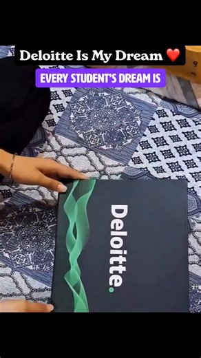 Pratham Kohli | Senior AI Engineer | Your Big Bro in Tech ❤️ on Instagram: "Yar Sapne toh Shi Dekhlo 🫠 . . . Follow @prathamkohliyt for the 30 day challenge Or You can keep applying to the only 10 companies that you know of and never get shortlisted . . . The choice is Yours 🙌🏻 . . . . { dream , Deloitte , placements , job switch , interview , tech , dream company , corporate , work life , high paying companies , money , job , career }"