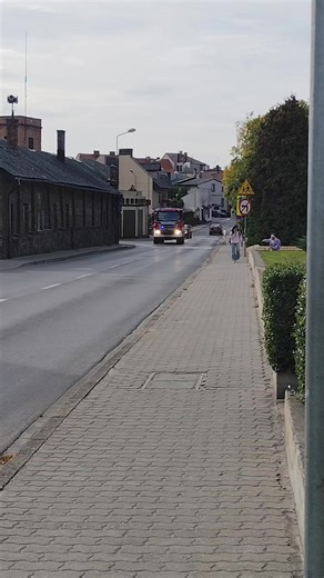 [Archiwum] [Trąby] [Rzadkość] Wronecki 73 i 74 na zbiórkę plutonu WOO 😍 dzięki za reakcję _______________________________ @,,OSP'' Łączy nas pasja 👩‍🚒 @FR Bartuś 📸🚒🗿 @_.Kacper_Gorący._ @🚒straż_górą🚒 @wodureggg @Michałek 🚒 @Fotografia_Ratownicza_K-H📸🔥 #dc #firegighter #wielkpolska #psz2025 #powiatszamotulskialarmowo