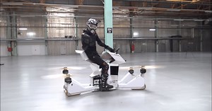Safety last: Russian hoverbike is equally amazing and horrifying