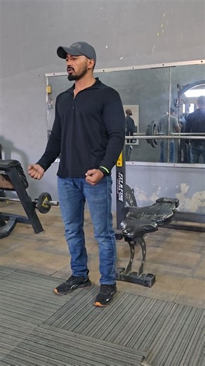 Md Khalid Khan on Instagram: "Kar de chadhai...💪@mrkhalid569 🫶...#thekkfitnessgym....🫶 #shorts #reels #instagram #fb"