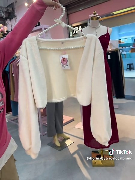 Fur coat နူးအိလေး instock 💕#foryou #veiws #localbrand #fyp #shopping @Co;Local Time City