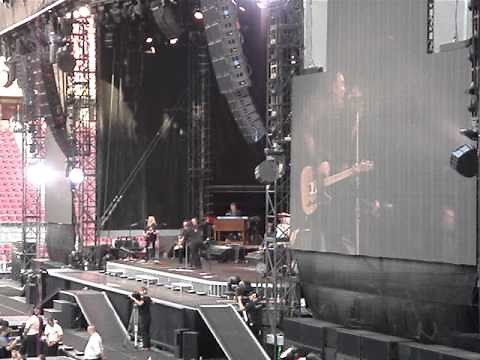 BRUCE SPRINGSTEEN- "No Surrender (OPENING)" LIVE Köln (Cologne) May 27th 2012