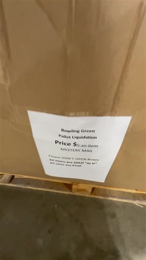 OPEN TO THE PUBLIC WAREHOUSE CLEAN OUT SALE HD CHRISTMAS $3 each HD lights $1 each DG CHRISTMAS 2 for a $1 Mystery Mail $5 each All pallets are $50 OFF (except Undeliverable’s) Any pallet 60 days old or older is $75 OFF ADDRESS IS 1816 County Rd FF Oshkosh, Wi 54902 #palletliquidation #warehousesale #liquidationpallets #liquidationsale #fyp
