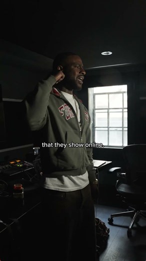 "The key, simplicity" - Skepta BTS for Gut Genug by Blumengarten, KITSCHKRIEG, and Shirin David