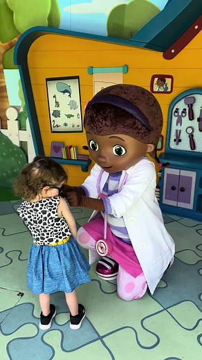Pov: When Doc McStuffins gives you your own stethoscope 🩺 #disney #disneyworld #disneymagic #docmcstuffins