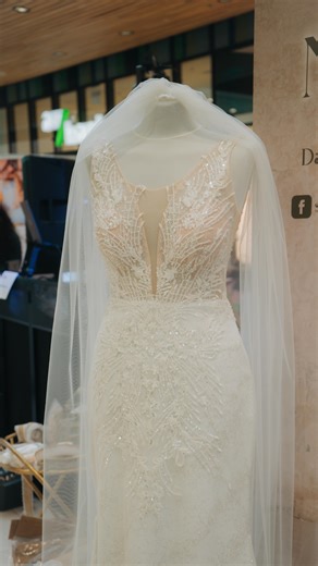 Galerie Šantovka Olomouc on Instagram: "💍 | Ano, inspiraci a lásce dnes patřila celá Šantovka ✨ Svatební veletrh ve spolupráci s @svatba_nanecisto, @svatebni_agent přinesl vše, co k vysněnému dni D patří. 👰‍♀️ Plánuje někdo z vás svatbu v roce 2026? 🤍 | #svatbananecisto #svatebniveletrh #olomouc #santovka"