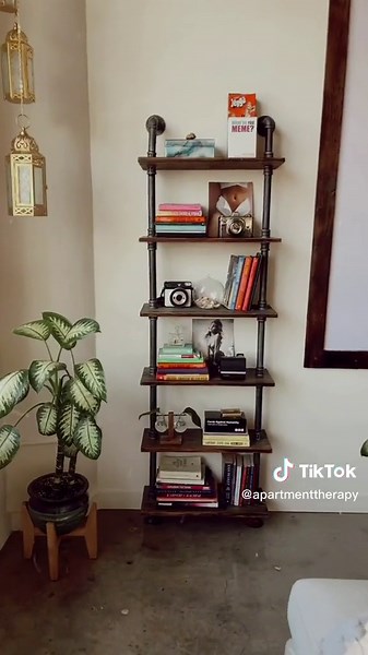 @shotbyzanc filled this loft with plants and light ✨ #apartmenttour #loftapartment #industrialdesign #bohoaesthetic #homedecor #interiorddesign