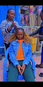 BREEZE MOUSE SPRAY  For that moisturing effect and for your hair...