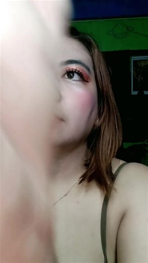 Shimmer Highlighter and Glitter Powder for Face and Body