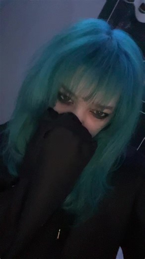 Why I Regret Getting Bangs: A Hair Journey