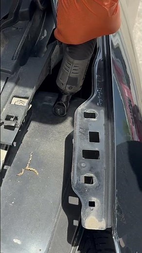 2012-2018 Ford Focus Hatchback Fender Replacement ‪@ElmoMotorWorks‬