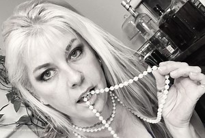 Tomiko and her amazing feet - Foot Fetish BY FOOTNIGHT Official Profile | LoyalFans