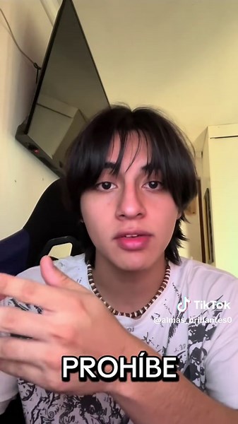 Hans Kelsen en 1 minuto: Conceptos Clave del Derecho