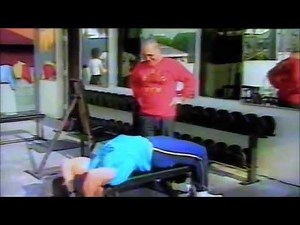 Arnold Schwarzenegger triceps training