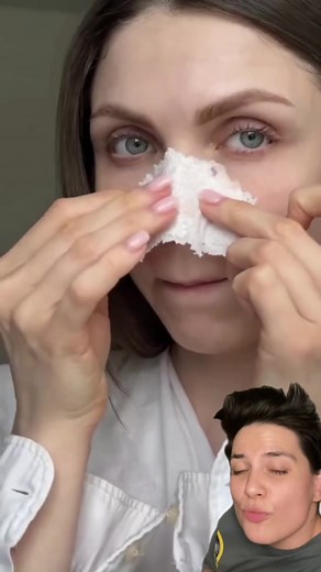 Yumurta Akıyla Siyah Nokta Temizleme Deneyi