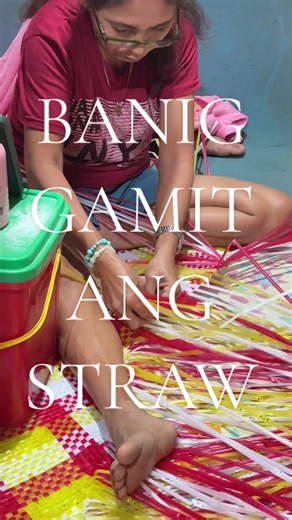 Paano Gumawa ng Banig Gamit ang Straw ng Softdrinks