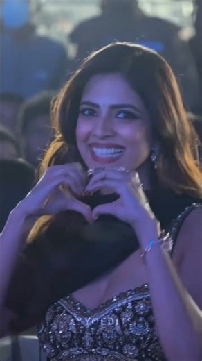 #Prabhas ❤️ #MalavikaMohanan #NidhhiAgerwal #TheRajaSaab #Maruthi #SSThaman #RamCharan #Peddi