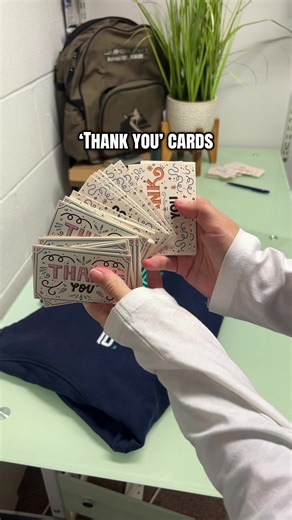 This is your sign to level up your packaging game as a business! 💸📈 #resellertips #vintageclothing #thrifted #fashiontiktok #depopseller