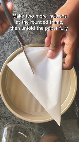How to perfectly fit parchment paper in a round pan