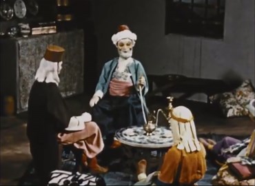 Hoja's Puppet Show: A Storytelling Journey from the Marketplace