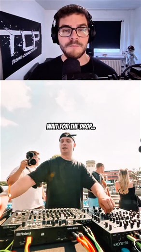 🎧 Set-React: @tiefundton auf der @havelbeats Bootstour! 🚤 Tiefundton hat auf der Tour einfach alles zerlegt und ein tolles Set gespielt! 🔥 Das ganze Set findet ihr bei YouTube! 😌 💬 Deine Meinung zählt: Wie sehr feierst du diesen Track? Von 1 bis 10 – kommentiere jetzt! 👇 . . . #techno #technogermany #technoparty #technomusic #technoliebe # | Technoconnectspeople