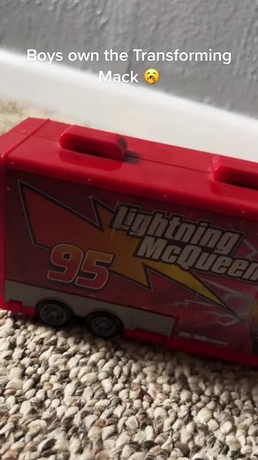 #disney #pixar #cars #carsontheroad #lightningmcqueen | Mcqueen Car
