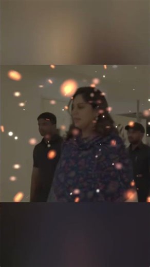 డెలివరీ జర్నీని షేర్ చేసిన ఉపాసన - Upasana shares a hospital-bound moment ahead of her twins birth