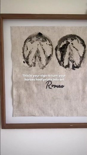 DIY horse art work. I got all supplies from Michaels Art & Craft Store for less than $30. 🐴❤️